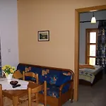 公寓式酒店 雷兹比拉斯一室公寓酒店 3*